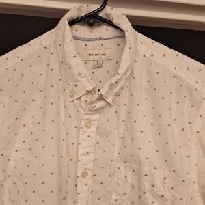 White Patterned Men's Shirt